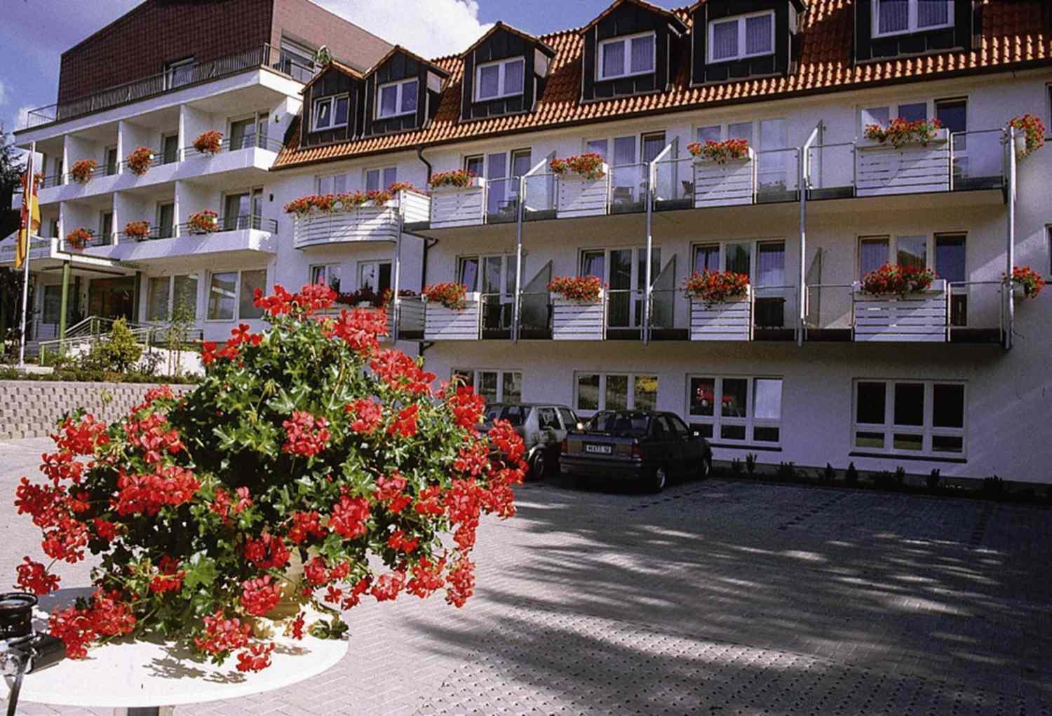 Hotel Heikenberg Бад Лаутерберг Екстериор снимка