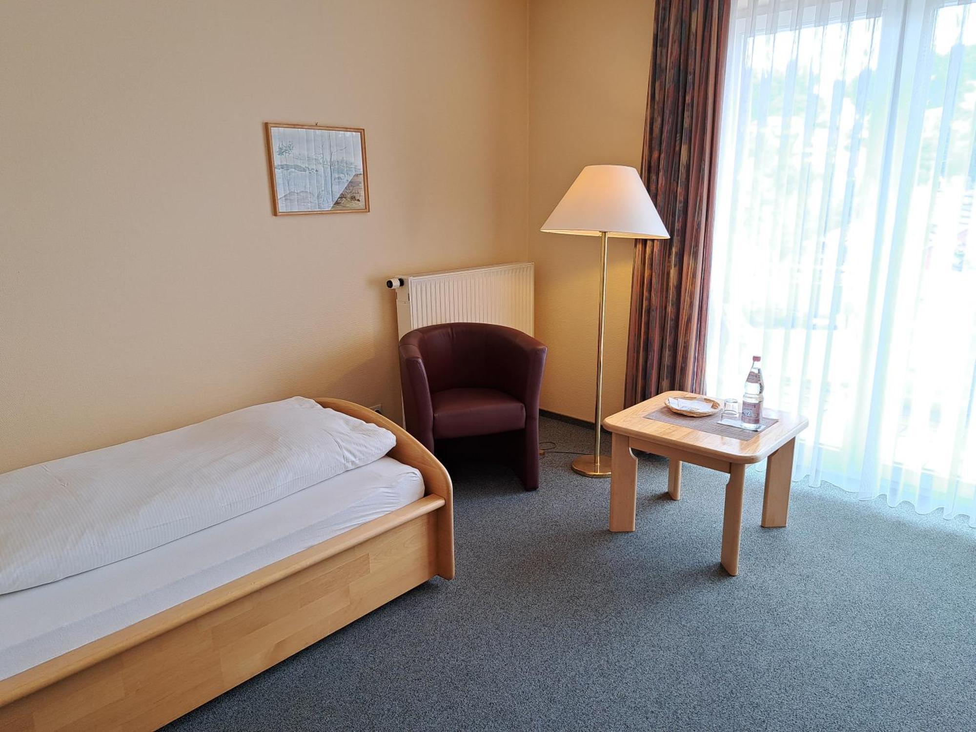 Hotel Heikenberg Бад Лаутерберг Екстериор снимка