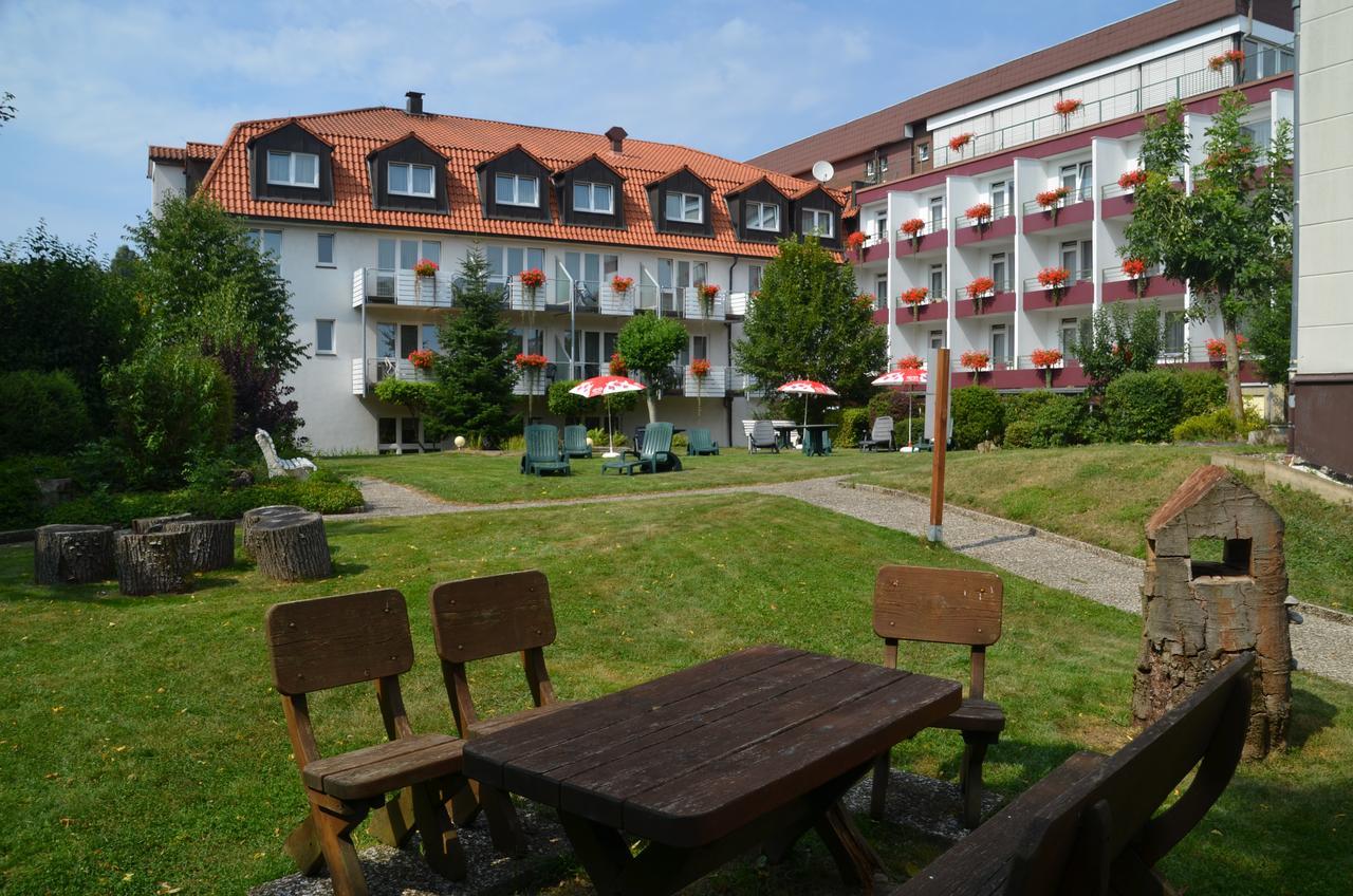 Hotel Heikenberg Бад Лаутерберг Екстериор снимка